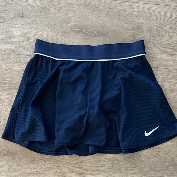 Nike Dark Blue Tennis Skirt with White Logo - Picture 1 of 3